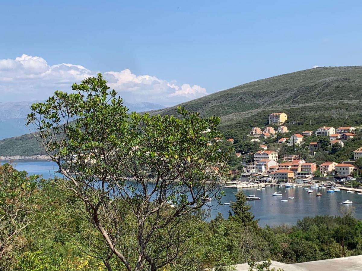 Hotel Bigova Glamping Kotor Exterior foto