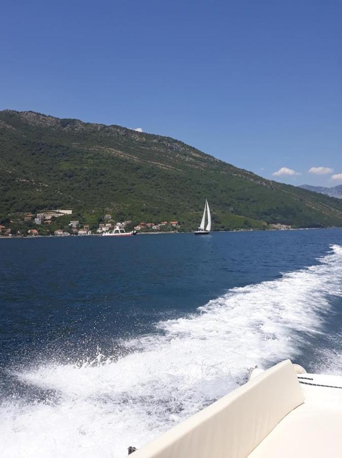 Hotel Bigova Glamping Kotor Exterior foto